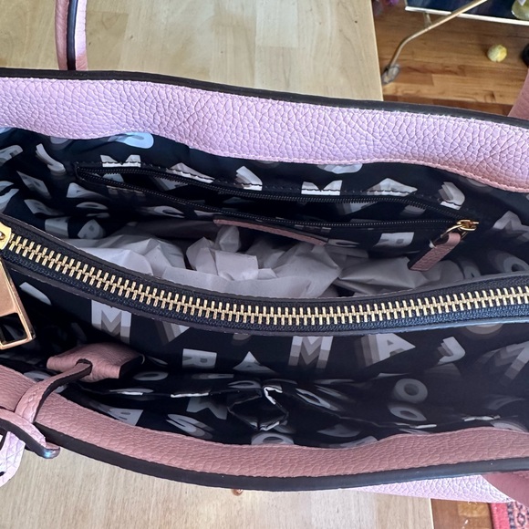 Marc Jacobs Pink Rose Handbag - Picture 2 of 7